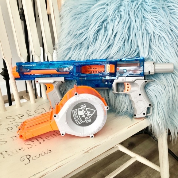 Nerf, N-Strike, Elite Rampage, Sonic Ice Blue Blaster, With Over 80 Darts - Picture 11 of 13